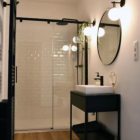 Au Centre De Jambes-namur Sleep & Repeat Διαμέρισμα *